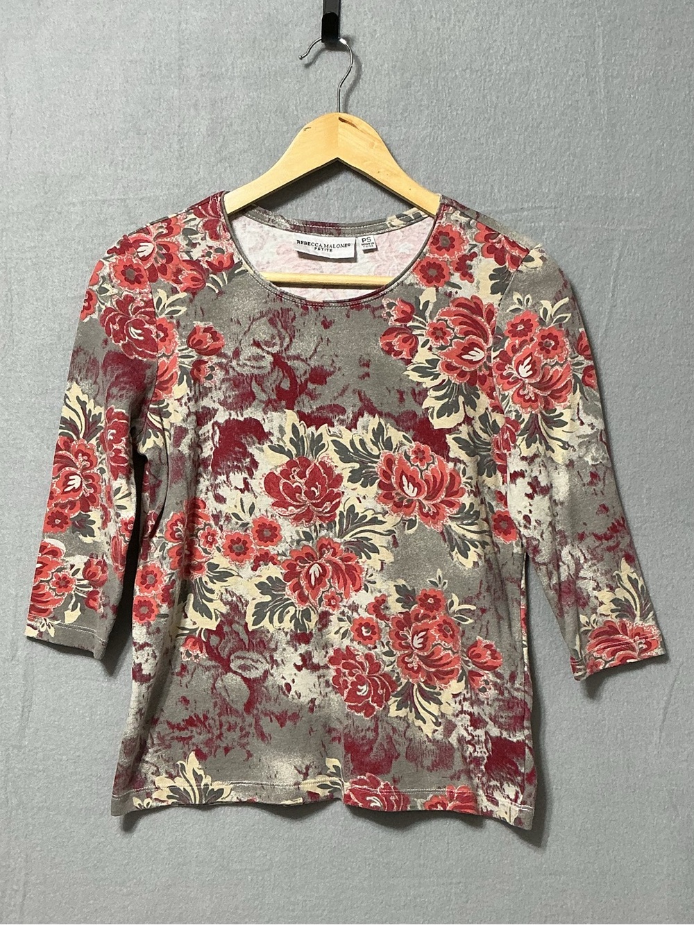 Rebecca Malone Petite Floral 3/4 Sleeve Top Gray Red PS